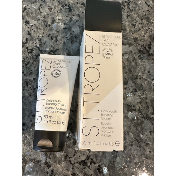 St. Tropez Gradual Tan Classic Daily Youth Boosting Cream Full size (1.6 Oz.) - Picture 6 of 7